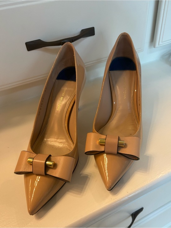 Stuart Weitzman Shoes - Stuart Weitzman Patent Nude Bow Pointed-Toe Pumps